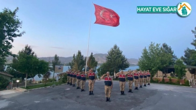 Jandarma tek ses oldu