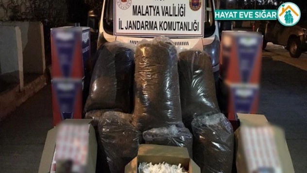 Kaçak tütün ve faturasız makaron ele geçirildi