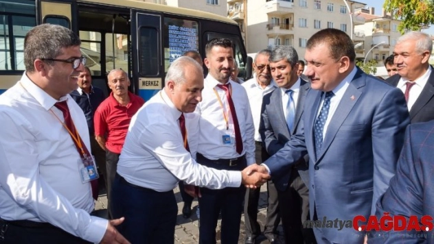 Malatya'da minibüsçülere tek tip kıyafet