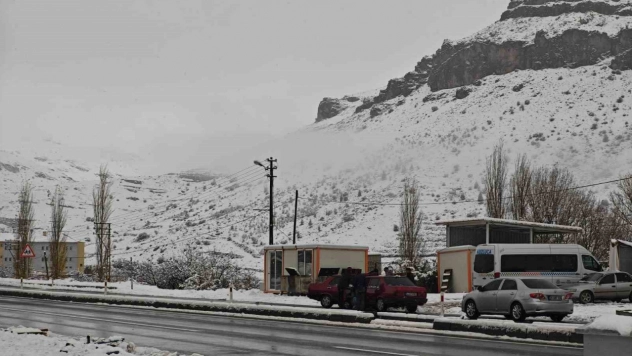 Sağanak ve kar yağışı etkili oluyor