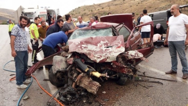 Malatya'da trafik kazası: 1 ölü, 7 yaralı