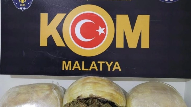 Zehir tacirlerine darbe