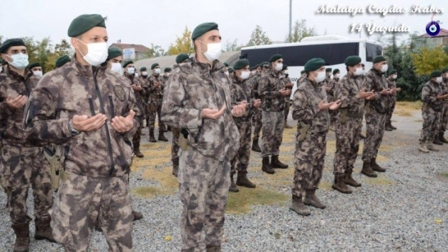 PÖH'ler Barış Pınarı Harekat bölgesine uğurlandı