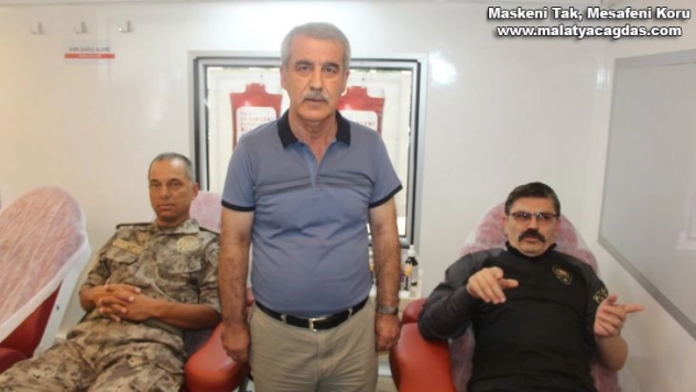 Emniyetten 15 Temmuz anısına kan bağışı