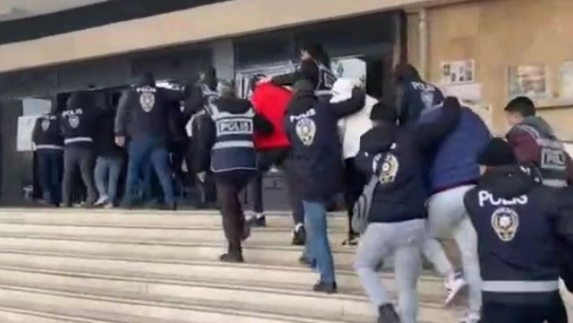 Üç ilde bahis operasyonunda 18 tutuklama