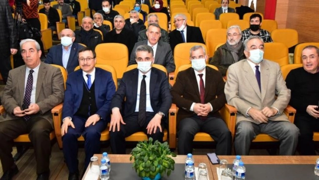 Malatya'nın lojistik merkezi olma potansiyeli panelde ele alındı