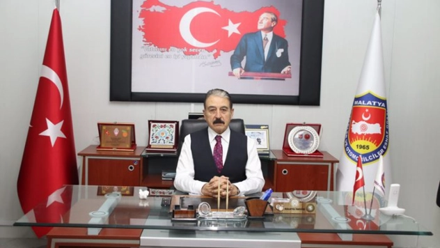 Malatya'nın trafik altyapısı da yeniden düzenlenmeli ve en az 100 yıllık planlanmalı