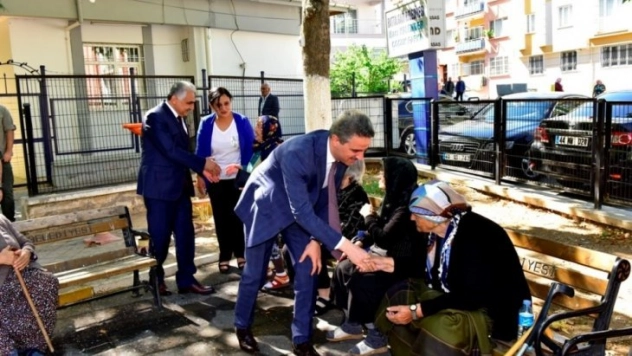 Malatya Valisi Aydın Baruş, muhtarları ziyaret etti