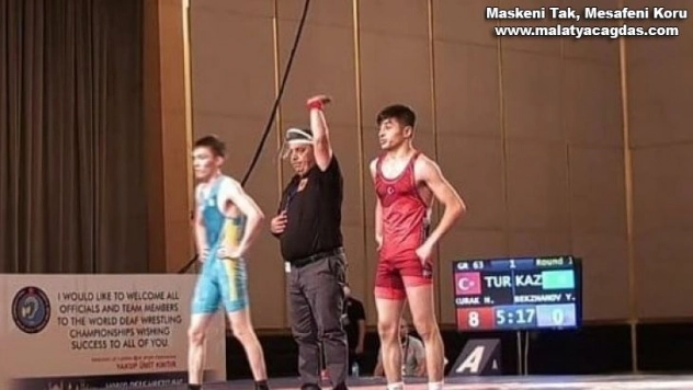 Güreşçi Kurak, Dünya 3'ncüsü oldu