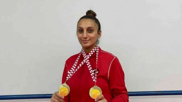 Malatyalı kareteci Uygur Balkanlardan gümüş madalya ile döndü