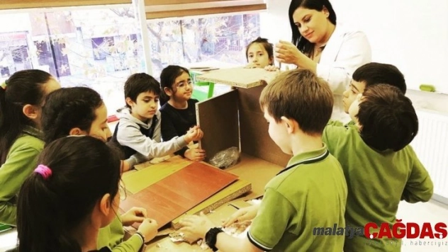 Maltepeli minik öğrenciler kediler için yuva yaptı