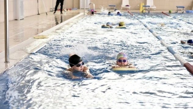 Mamak'ta yüzme havuzuna yoğun talep