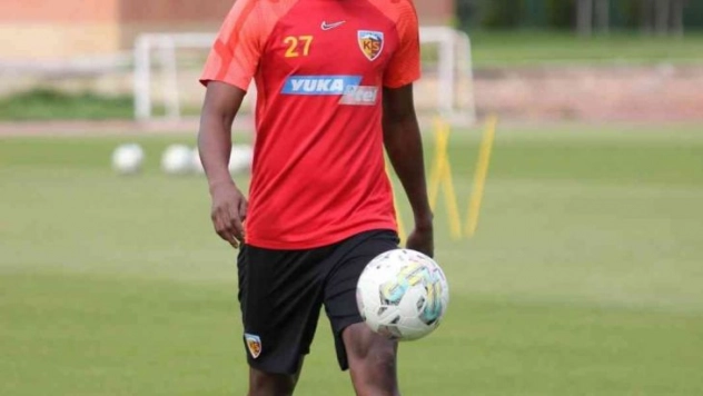 Mame Thiam sakatlandı