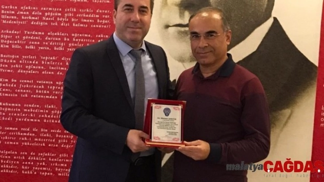 Manavgat Emniyet Müdürü Özgönül'den, Gazipaşa Emniyet Müdürü Akbıyık'a plaket