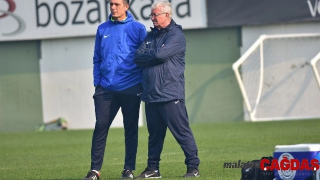 Manisa FK'da gözler kupaya çevrildi