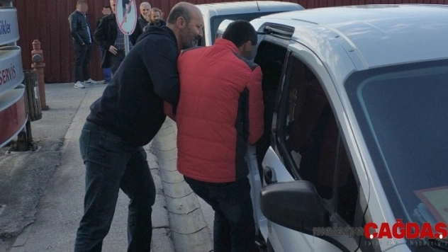 Marketten sigara çalan 3 kişi yakalandı