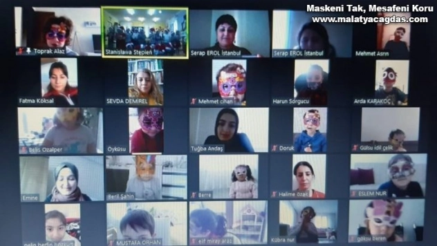 Masal gemisi projesi ile Türk ve Polonyalı çocuklar etkinlik yaptı