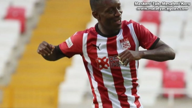 Max Gradel 11. golünü kaydetti