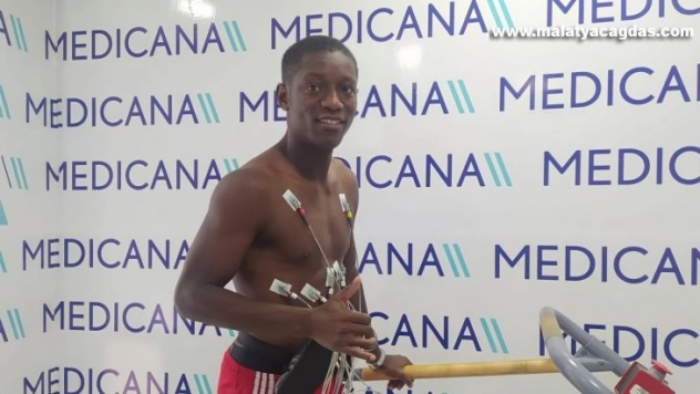 Max Gradel, sağlık kontrolünden geçti