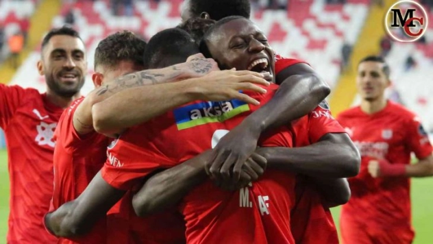 Max Gradel, sezonun en iyi performansını sergiledi