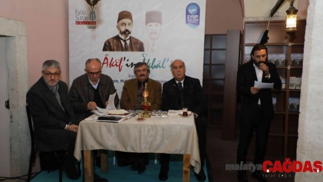 Mehmet Akif Ersoy, Eyüpsultan'da anıldı