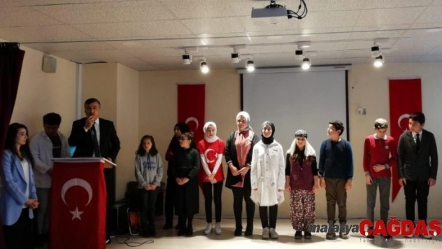 Mehmet Akif Ersoy'un şiirlerini güzel okuma yarışması