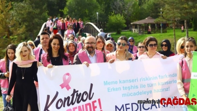 Meme kanserine dikkat çektiler