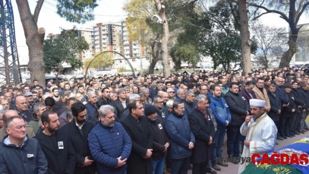 Menemenspor'u 1. lige taşıyan Aydın Şahin vefat etti