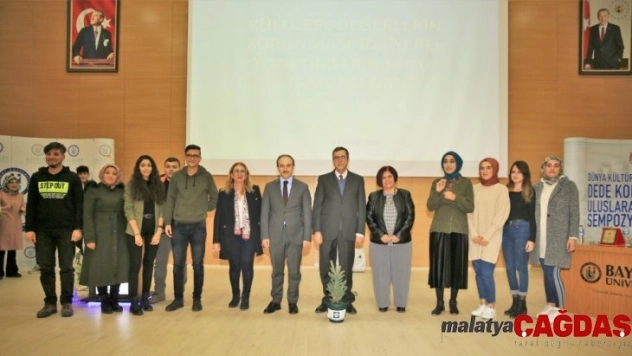 Merkez Valisi Yeter, Bayburt Üniversitesi'nde Kültür ve Yerel Yönetimler konulu konferans verdi
