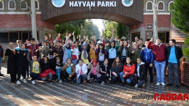 Mersin Büyükşehir'den engelliler için 'Gez, Gör, Hisset' projesi