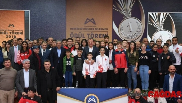 Mersin'de amatör spor kulüplerine malzeme yardımı yapılacak