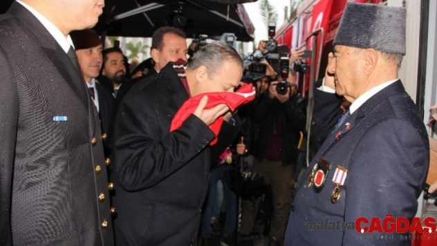 Mersinliler Kurtuluş Gününü coşkuyla kutladı