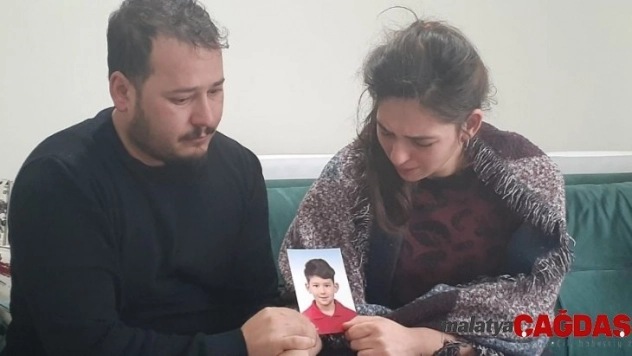 Mert'in anne ve babası: 'Ciğerimiz yanıyor, bir gün değil her gün ölüyoruz'