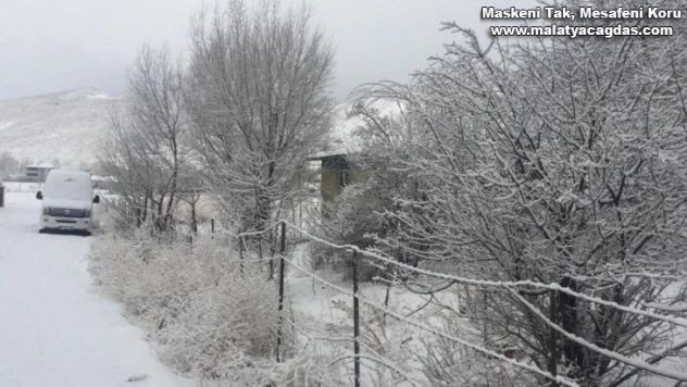 Meteoroloji,  yağış ve kuvvetli rüzgar uyarısını sürdürdü
