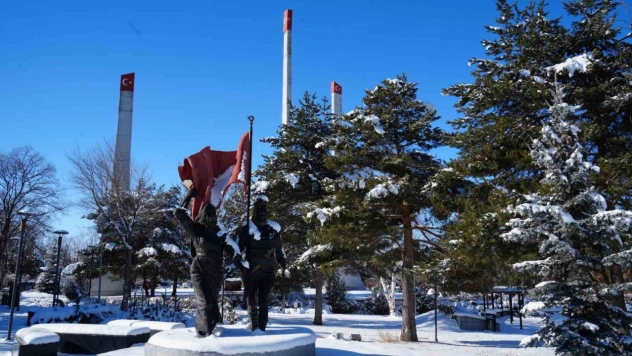 Meteorolojiden bölge için  kuvvetli yağış, rüzgar, buzlanma ve çığ uyarısı