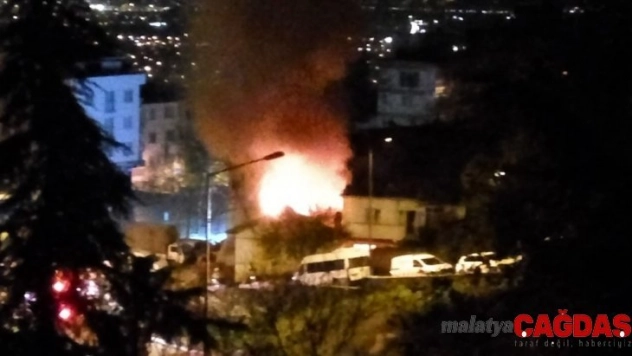 Metruk bina alev topuna döndü