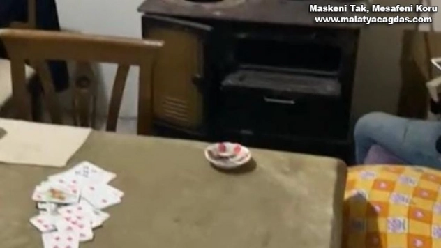 Metruk binada kumar oynayan 8 kişiye ceza yağdı