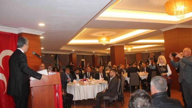 MHP'de iftar buluşması