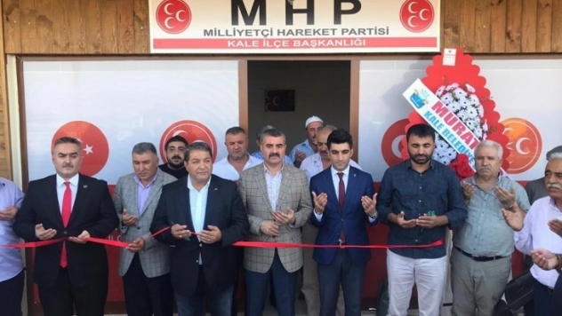 MHP Kale ilçe teşkilatı yeni yerine taşındı