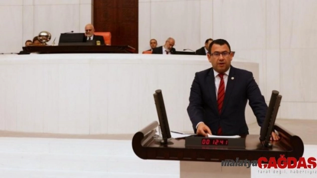 MHP'li Milletvekili Karadağ'dan eğitim çalışanlarına şiddete yönelik kanun teklifi