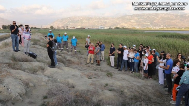 Mileyha sulak alanda temizlik çalışması