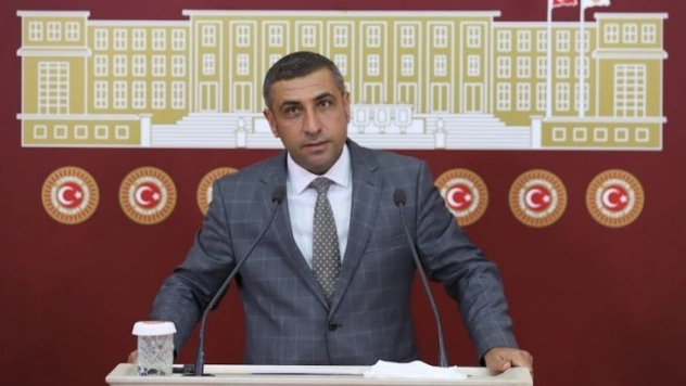 Milletvekili Taşdoğan'dan şampiyonlara tebrik