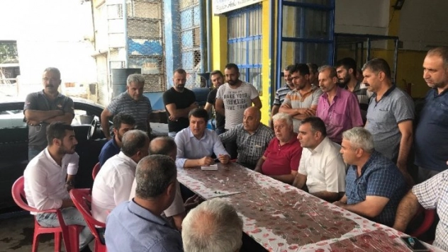 Milletvekili Tutdere esnafla yemekte buluştu