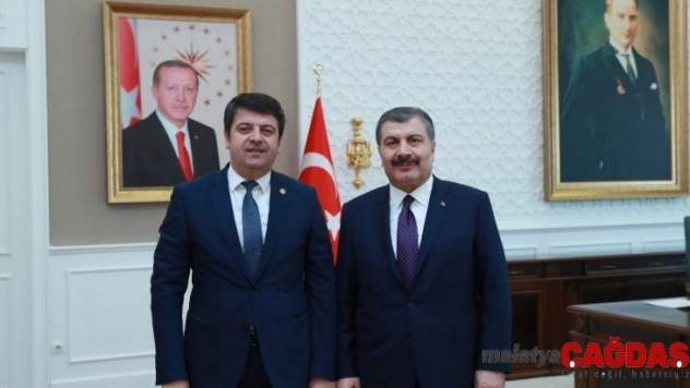 Milletvekili Tutdere, Sağlık Bakanı Koca ile bir araya geldi