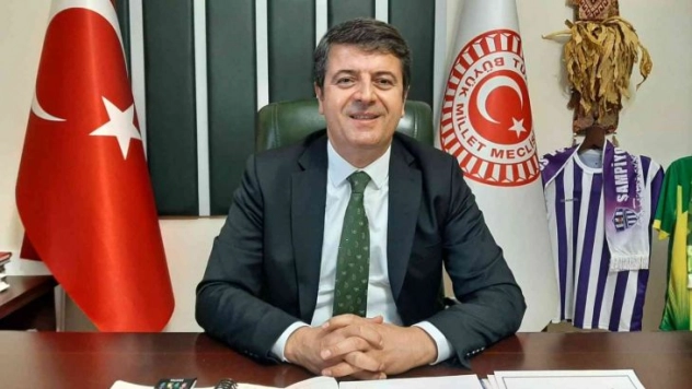 Milletvekili Tutdere tütünle ilgili paylaşımları yalanladı