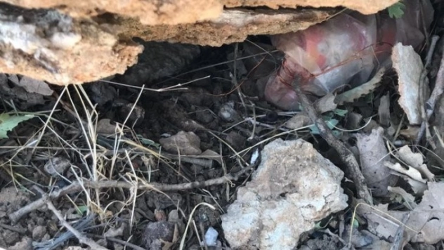 Pençe Harekâtı'nda mayın ve el yapımı patlayıcıları (EYP) bir bir imha ediyor