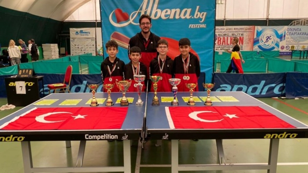 Milli sporcu masa tenisinde Balkan şampiyonu oldu
