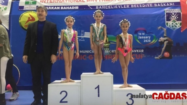 Minik jimnastikçilerden başarılı sonuçlar
