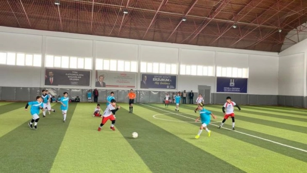 Minikler kardan kaçtı