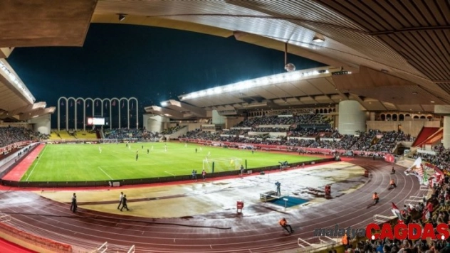 Monaco ile Paris Saint-Germain maçına yağış engeli